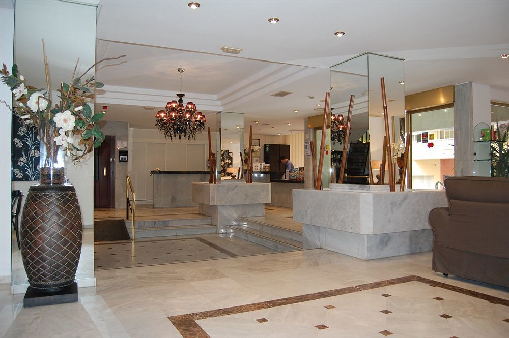 Hotel El Faro Marbella Bagian luar foto